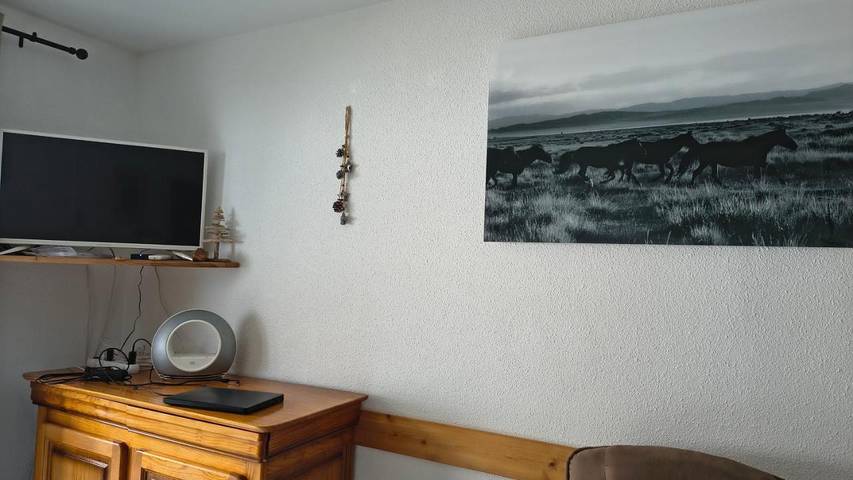 Gîte pour 6 personnes, avec balcon et vue à Prémanon - 4