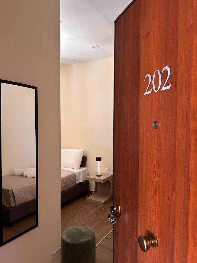 Sarò rooms in Pietraperzia, Province d'Enna