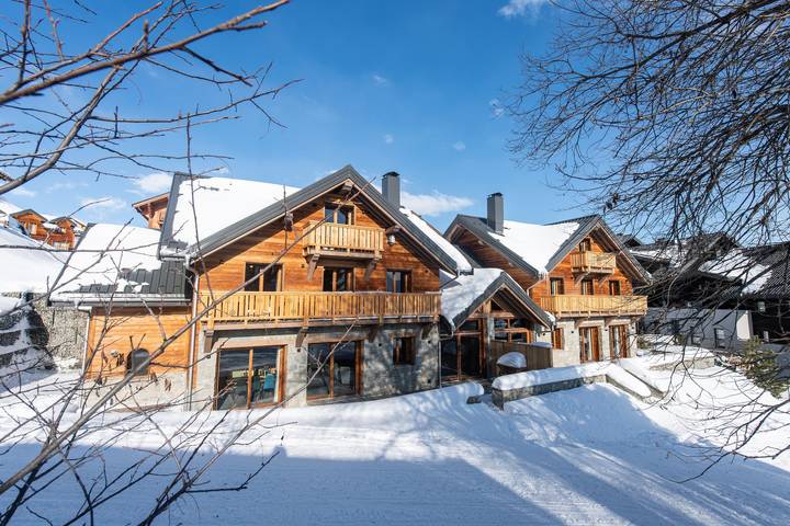 Geheel appartement, Chalet 'Kiera' met balkon en Wifi in La Toussuire, Fontcouverte-la Toussuire
