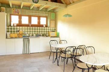 Chambre D’hôte pour 4 Personnes dans Estissac, Aube, Photo 2