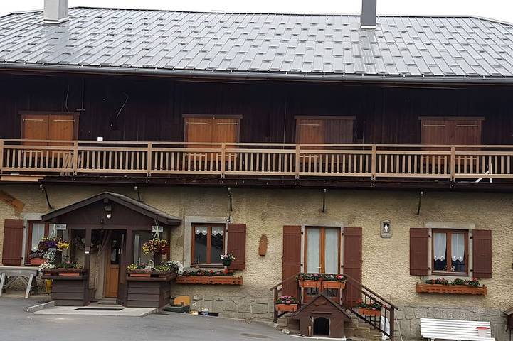 Gîte pour 7 personnes, avec jardin