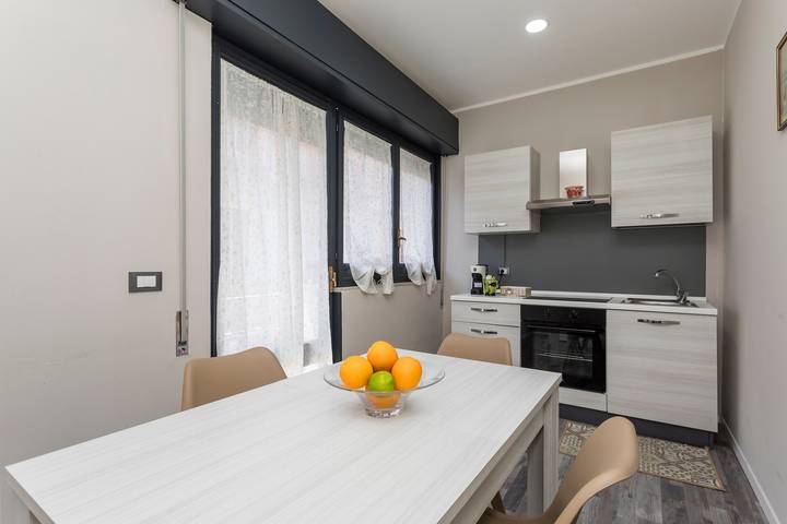 Appartamento per 3 persone, con Balcone e Giardino a Paternò