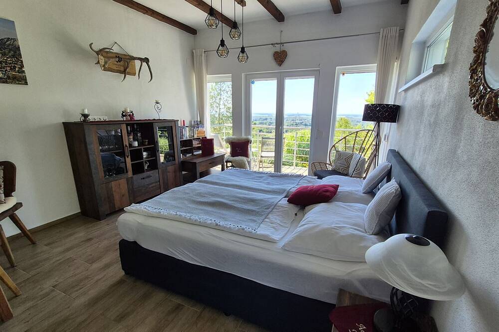 Ganze Wohnung, Chalet Auenblick mit Fernblick in Bad Deutsch-Altenburg, Hainburg an der Donau