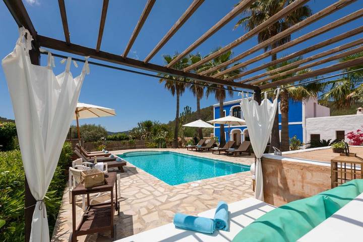 Casa rural para 10 personas, con Balcón y Terraza además de Jardín y Piscina en San Miguel de Balansat - 4