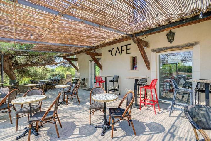 Hôtel pour 2 personnes, avec jardin et piscine à Joucas - 4