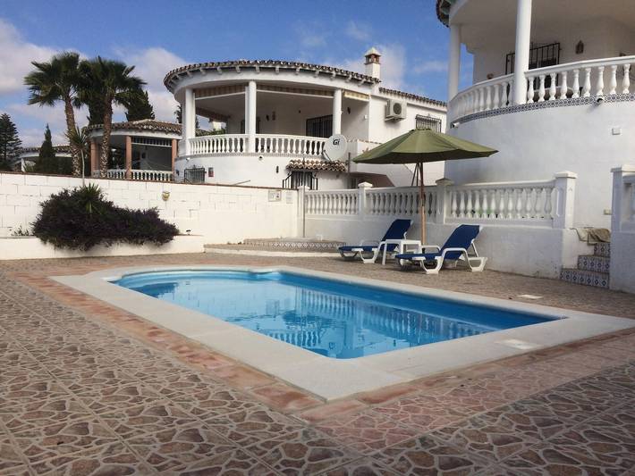 Ferienhaus für 5 Personen, mit Terrasse und Pool