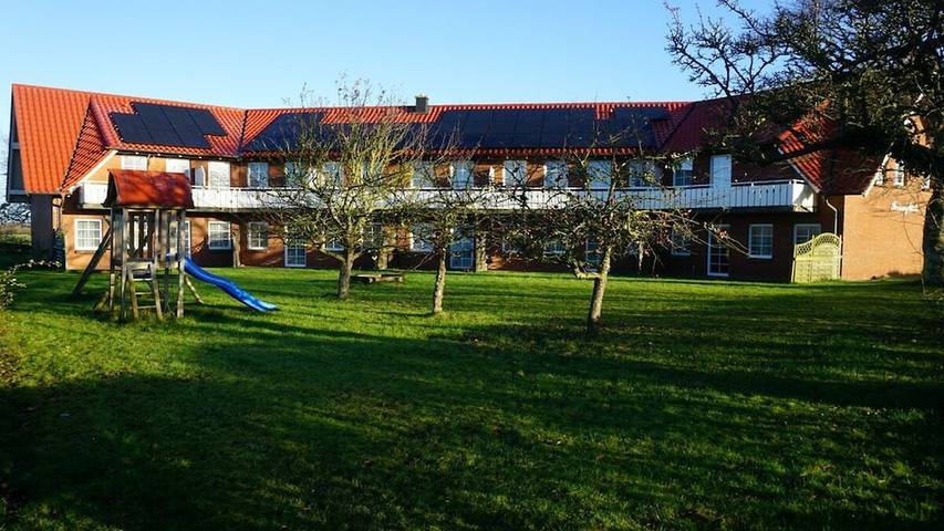 Ferienhaus für 2 Personen, mit Balkon und Garten, mit Haustier in Hasselberg
