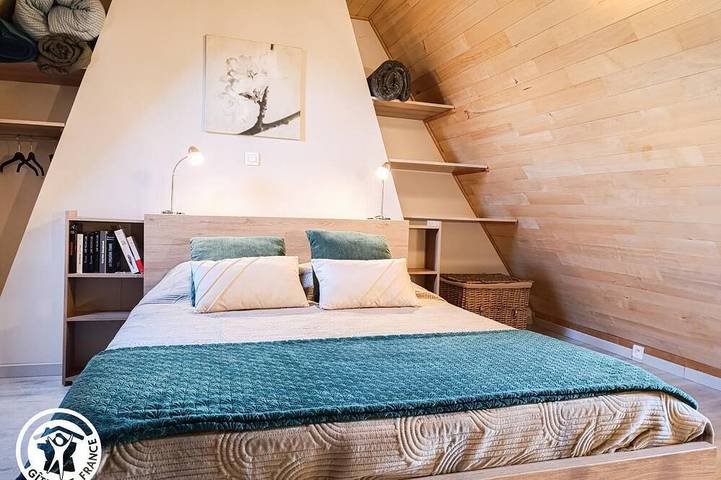 Location de vacances pour 3 personnes, avec jardin dans Les Pechs-du-Vers - 2