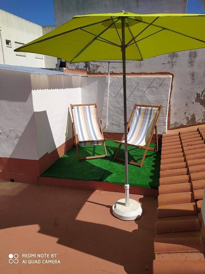 Two-Bedroom House in Mexilhoeira Grande, Distrito de Faro