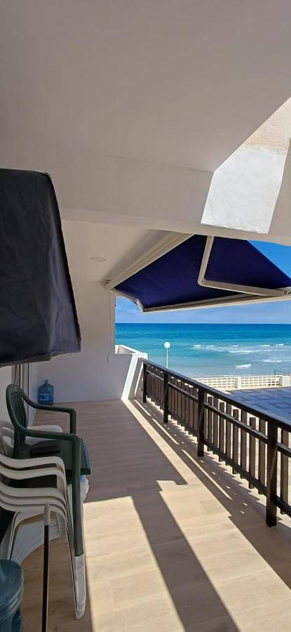 Ferienwohnung für 4 Personen, mit Ausblick und Terrasse sowie Garten und Pool, mit Haustier in La Manga del Mar Menor - 3