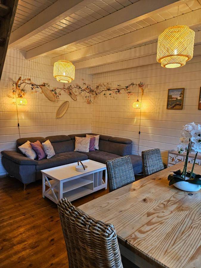 Two-Bedroom Chalet in Bourbourg, Région de Dunkerque
