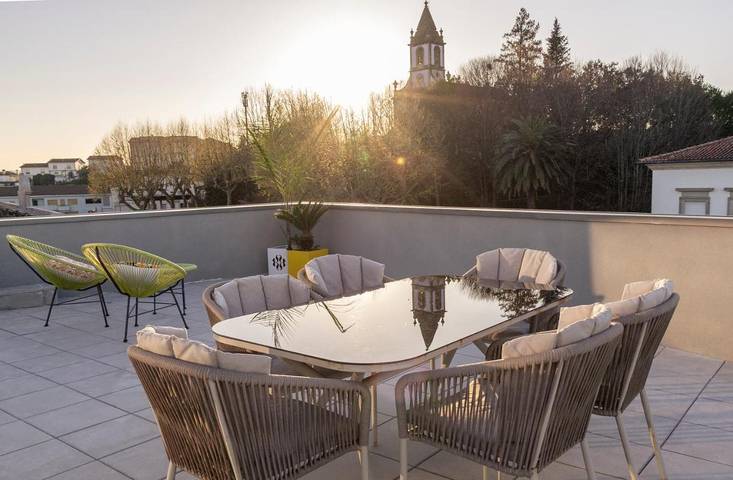 Casa de férias para 5 pessoas, com vista e terraço em Lousada