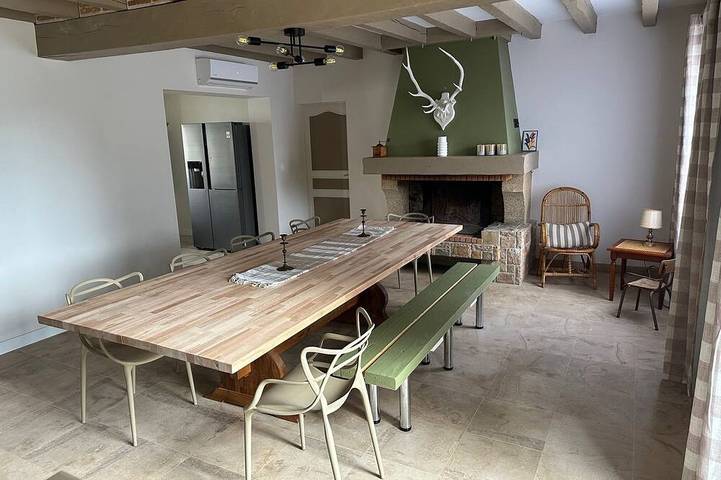 Agriturismo pour 10 personnes, avec jardin dans Sologne