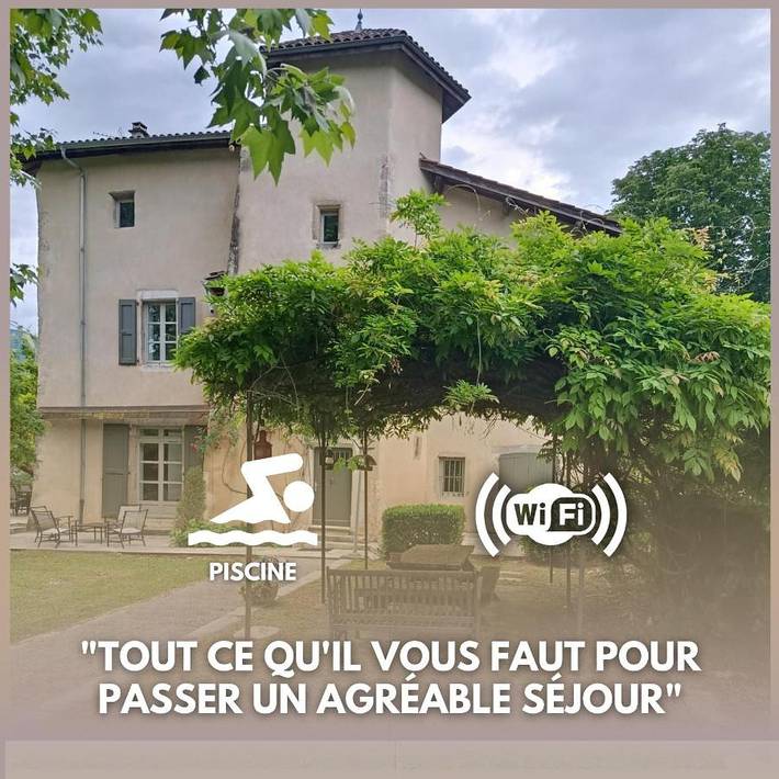 Location de vacances pour 12 personnes, avec jardin et piscine à Saint-Just-de-Claix