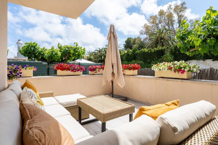 Casa rural para 10 personas, con piscina para niños además de sauna y jardín, Se admiten mascotas en Provincia de Tarragona