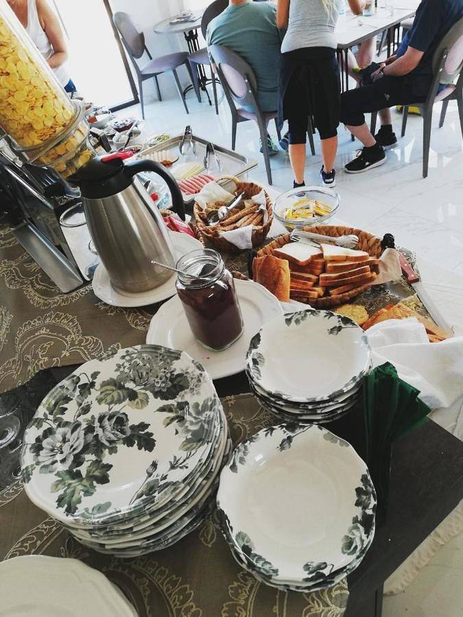 Apartmenthotel für 4 Personen, mit Balkon und Ausblick sowie Pool, kinderfreundlich - 1