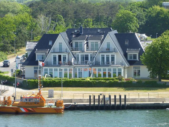 Ferienwohnung für 4 Personen, mit Meerblick und Terrasse in Hohe Düne (Warnemünde) - 2