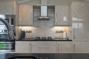 Chalet for 6 People in Penally, South-Wales, Photo 2