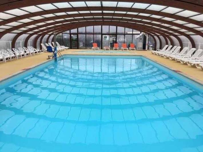 Camping pour 8 personnes, avec bassin pour enfant près des Châteaux de la Loire - 3