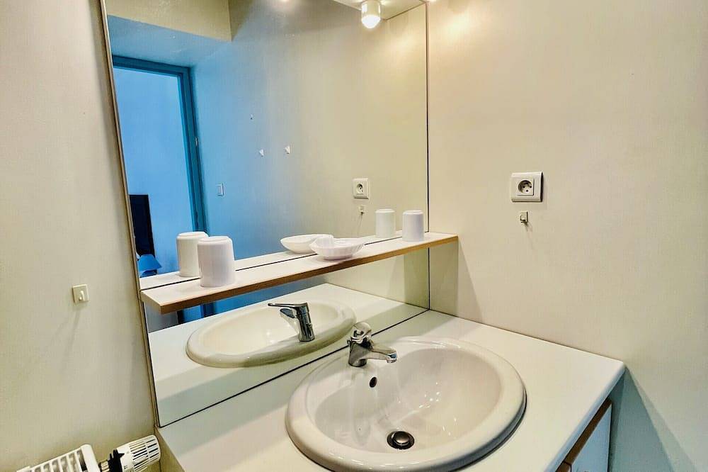 Apartamento entero, Bonaparte : Bonito piso situado a 350 metros de las termas (Parking) in La Vôge-les-Bains, Región de Épinal