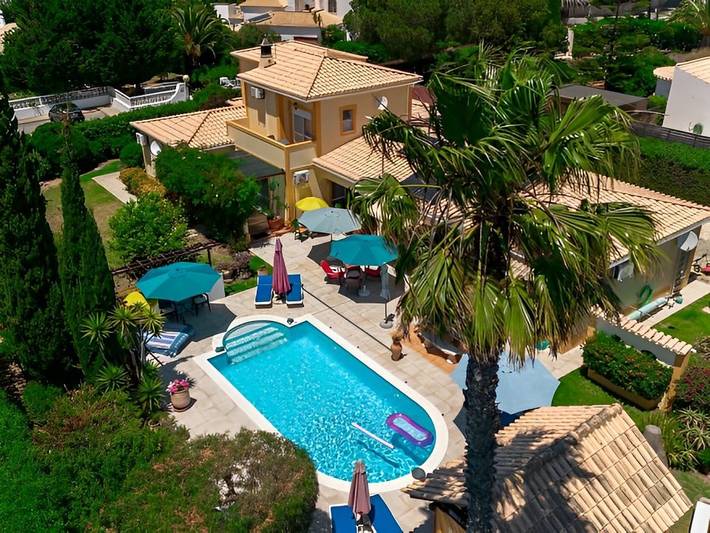 Chambre d’hôte pour 2 personnes, avec piscine et jardin à Carvoeiro