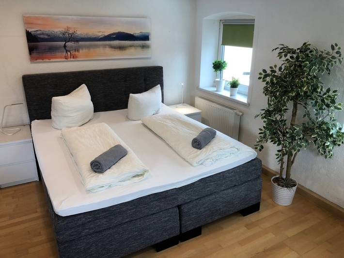 Ferienwohnung für 25 Personen, mit Balkon und Garten sowie Seeblick und Ausblick in Lechbruck am See - 2