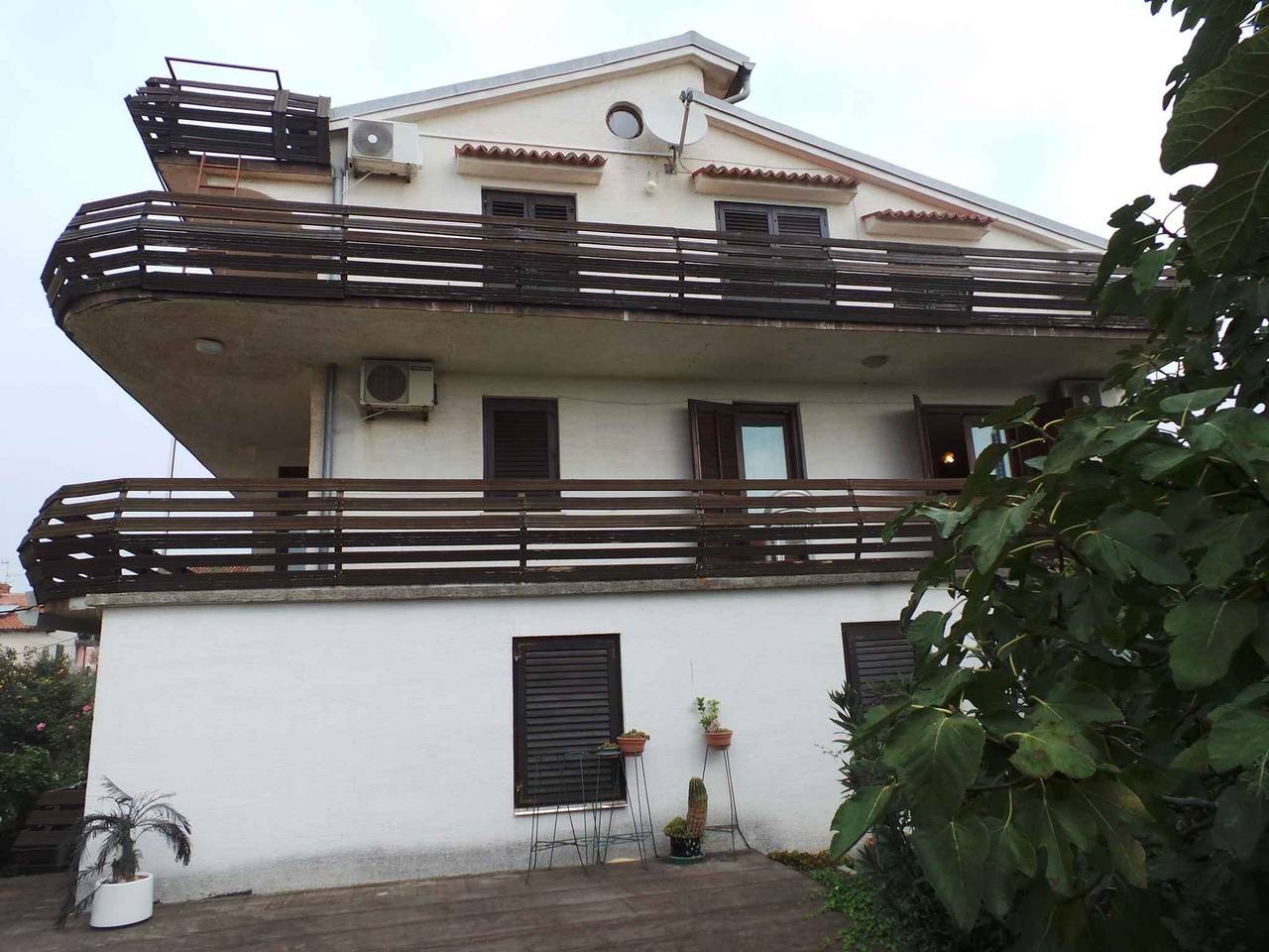 Ganze Ferienwohnung, Ferienwohnung mit Balkon und Internetzugang in Novigrad, Umag und Umgebung