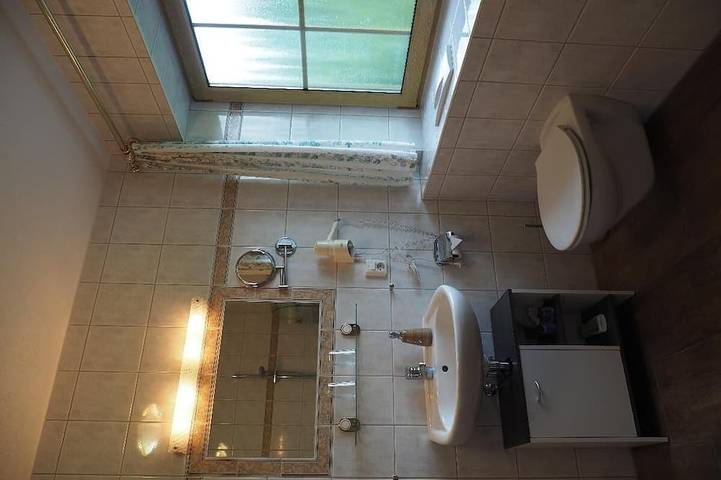 Ganze Wohnung, Gemütliches 1-Zimmer-Appartement mit Südbalkon in Lohberg, Ostbayern
