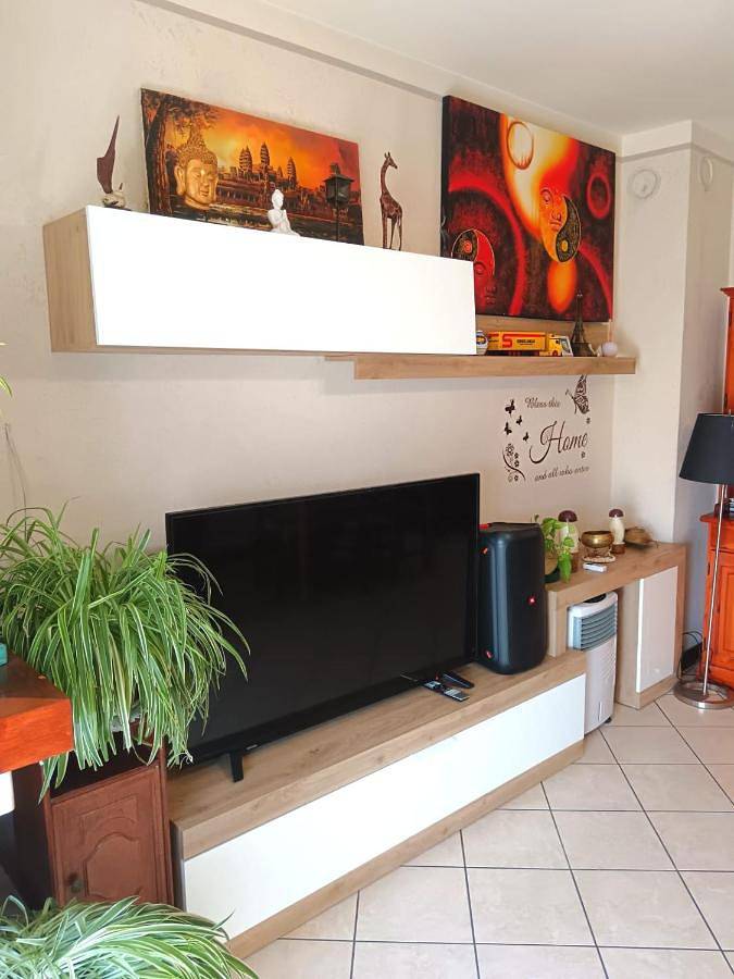 Appartamento per 6 persone, con Balcone e Terrazza nonché Giardino e Panorama a Adro