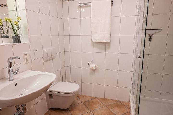 Ferienwohnung für 3 Personen, mit Terrasse in Wustrow - 4