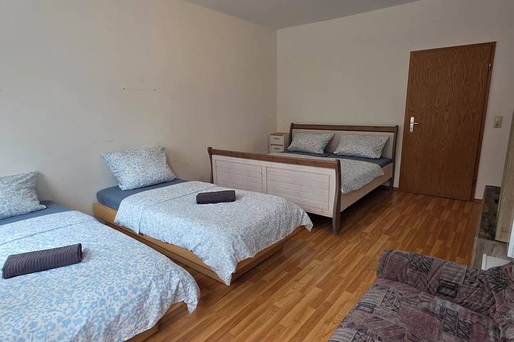 Ganze Wohnung, Cozy 1 bedroom apartment in a quaint Chemnitz neighborhood in Chemnitz, Chemnitz und Umgebung