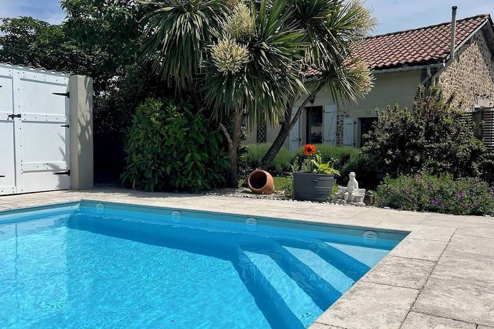 Gîte pour 2 personnes, avec jardin