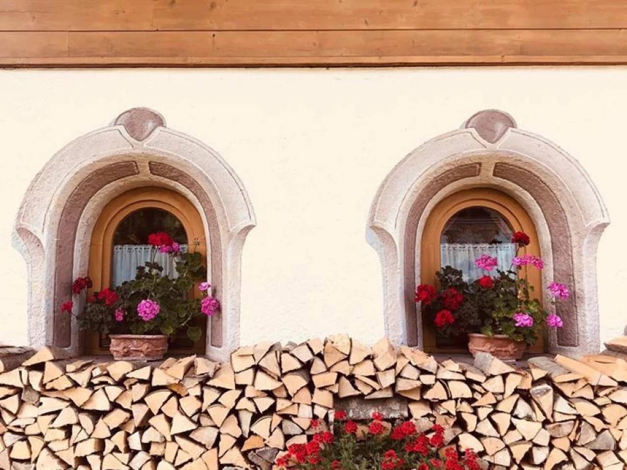 Ganze Wohnung, Ferienwohnung '1' mit Bergblick, Gemeinschaftsgarten und Wlan in Krün, Bayerische Alpen