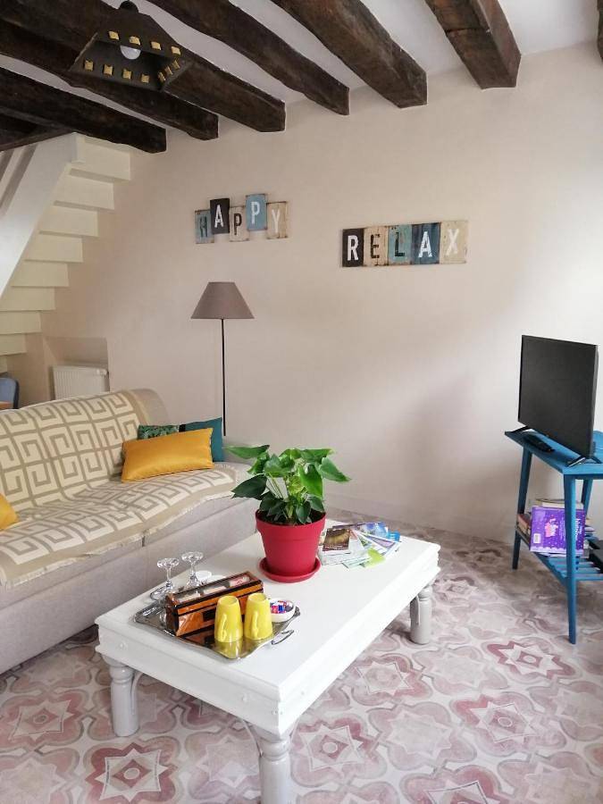 Gîte pour 3 personnes, avec terrasse à Lignières-de-Touraine