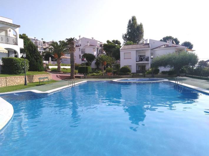 Casa rural para 6 personas, con terraza además de piscina y jardín en Peñíscola - 2