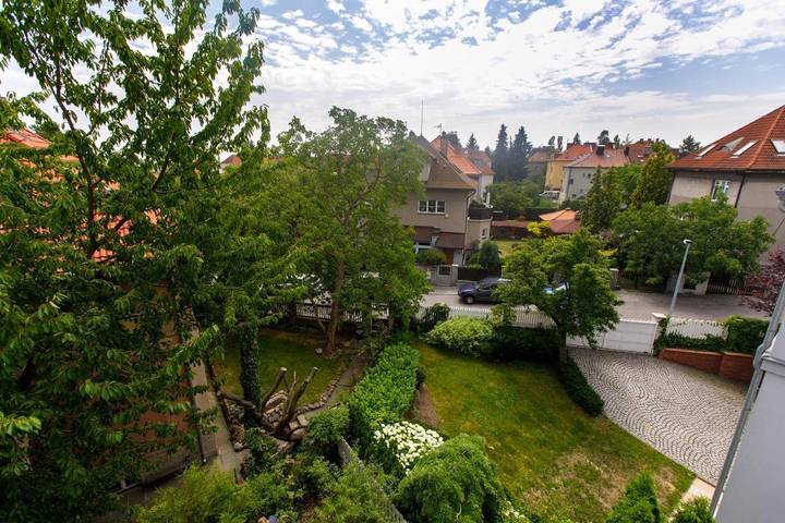BnB für 4 Personen, mit Terrasse und Ausblick in Prag - 2