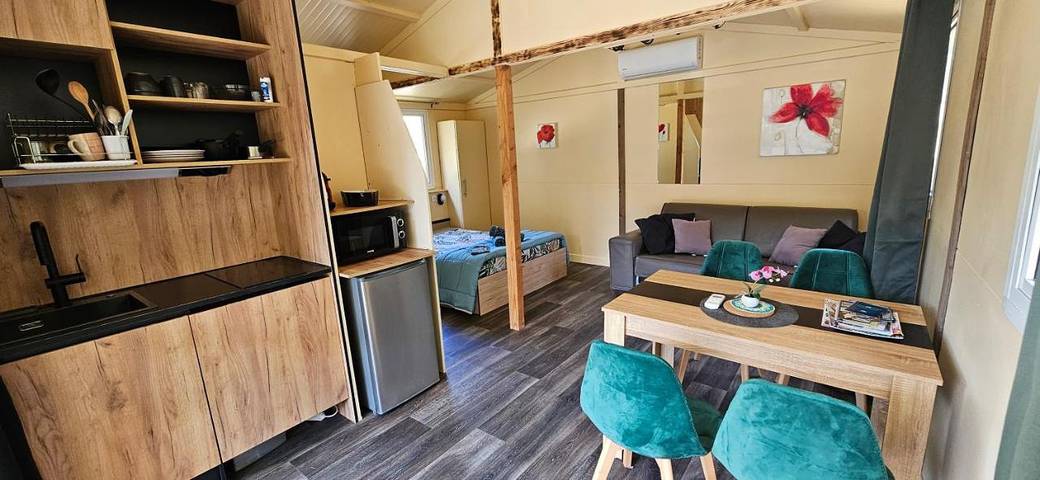 Ferienwohnung für 4 Personen, mit Balkon und Ausblick in Bonifacio