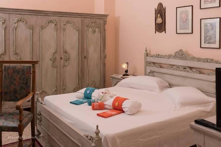 Casa vacanza per 7 persone, con Terrazza e Giardino a Copertino