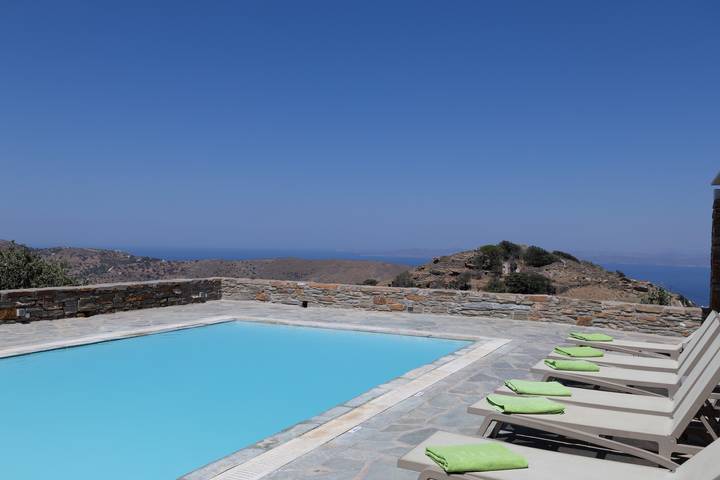 Location de vacances pour 10 personnes, avec terrasse et piscine dans Kea - 3