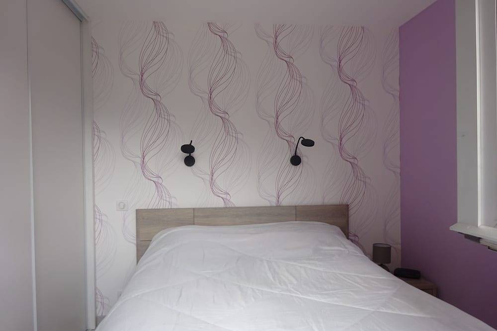 Entire apartment, Bright apartment 2/4 people-Drc quiet residence Argeles-Gazost in Argelès-Gazost, French Pyrenees