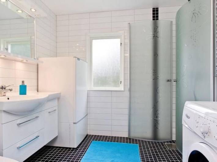 Ferienhaus für 6 Personen, mit Terrasse und Garten sowie Seeblick in Östergötland - 3