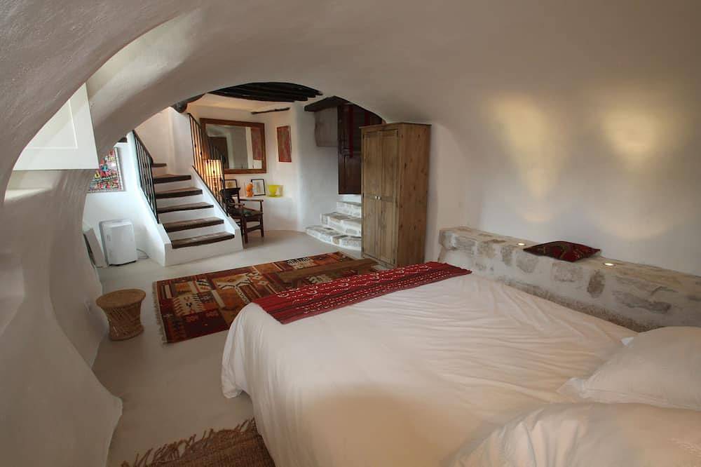 Geheel appartement, Prachtig Duplex 65M2 Zeezicht in Tourrettes-sur-Loup, Cannes regio