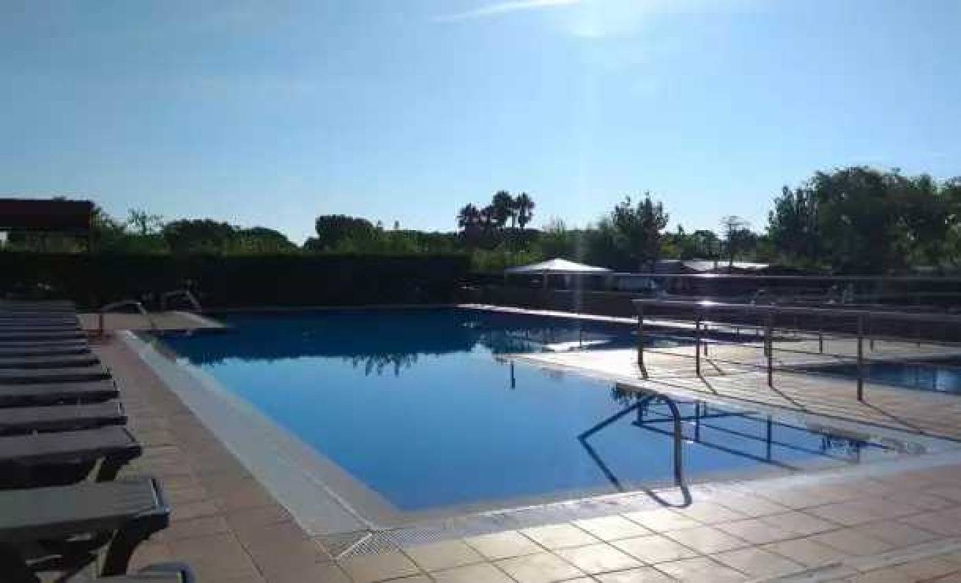 Zecamping 4 étoiles piscine animations locatif Tv Bbq clim 27m2 6 pers in Platja de la Conca (Malgrat de Mar), Malgrat de Mar