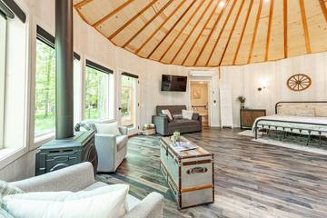 Cottage for 4 Guests in Garrett County, Deep Creek Lake, Picture 4