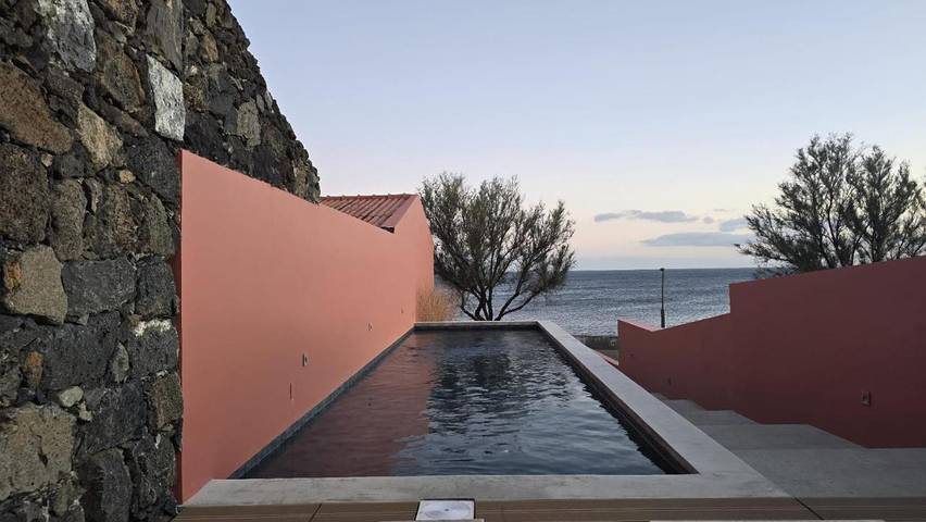 Casa rural para 6 personas, con vistas además de piscina y jardín en Ponta Delgada - 2