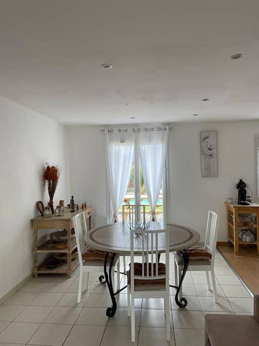 Location de vacances pour 6 personnes, avec jardin et piscine, animaux acceptés à Cussac-Fort-Médoc - 3