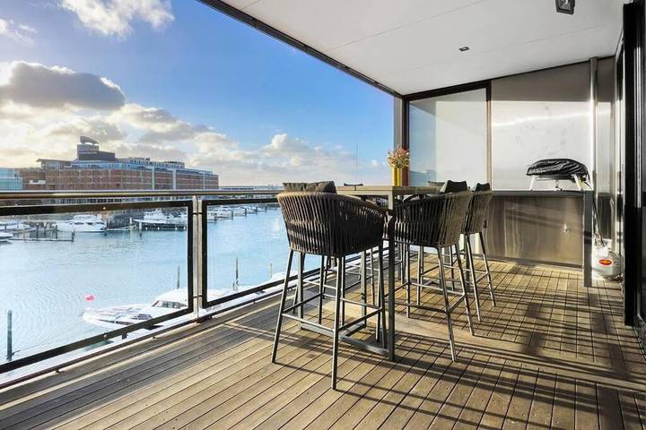 Ferienwohnung für 2 Personen, mit Ausblick und Balkon sowie Sauna und Pool in Neuseeland