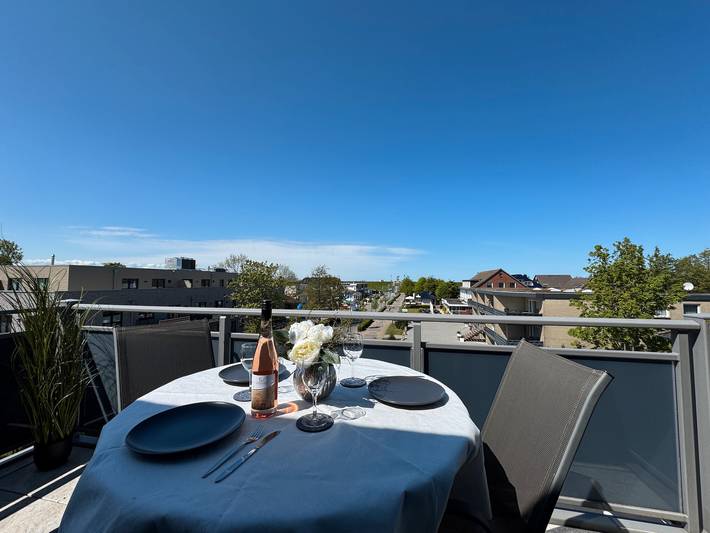 Ferienwohnung für 6 Personen, mit Balkon und Garten in Tossens