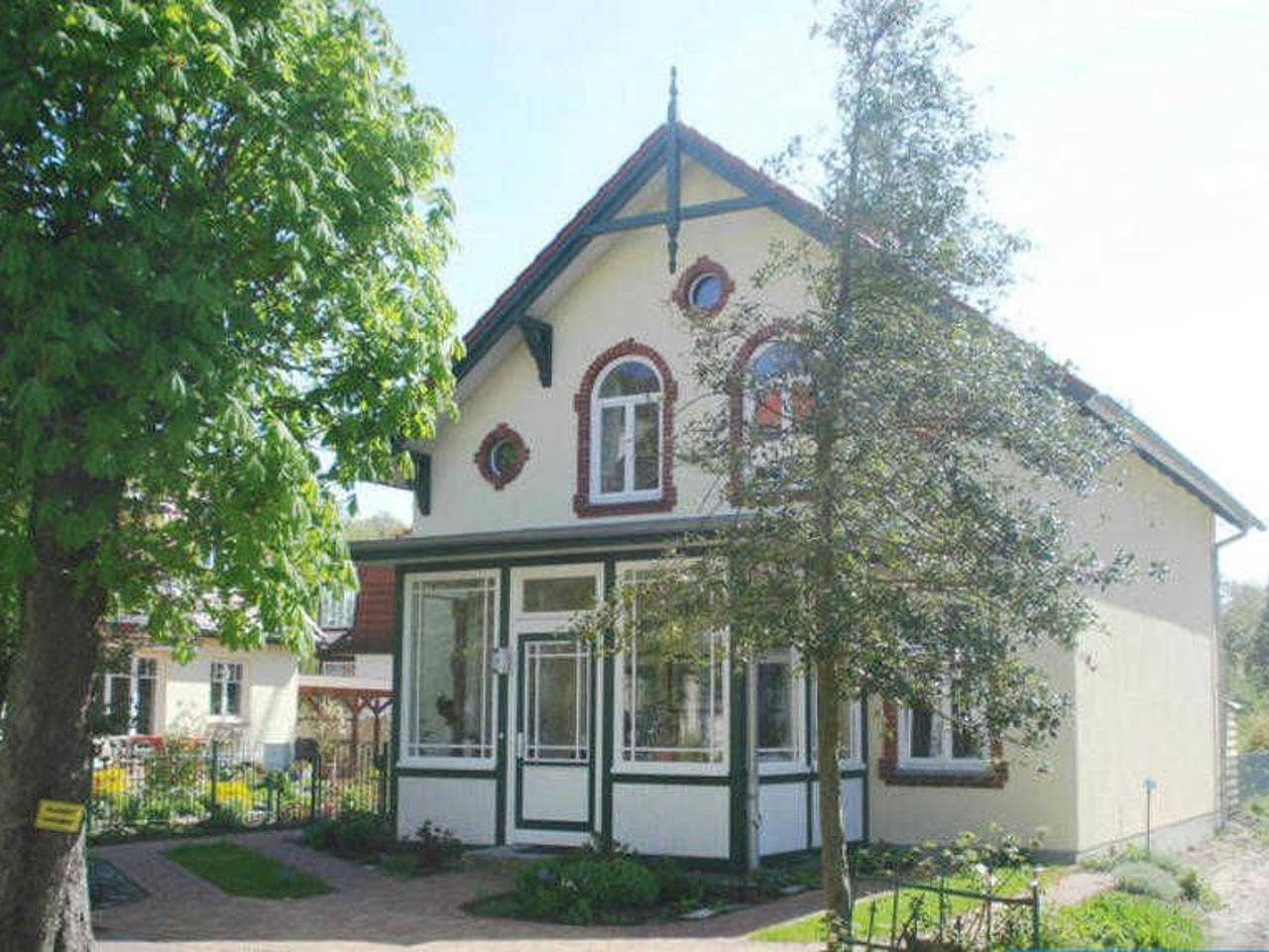 Ganze Ferienwohnung, Haus Paula - Am Rhododendronpark in Graal-Müritz, Rostock und Umgebung