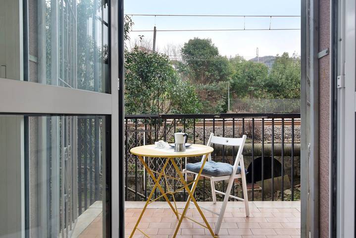 Appartamento intero, Appartamento 'Margherita - Fronte Mare' con Balcone, Wi-Fi e Aria Condizionata in Bagni Ariston, Rapallo